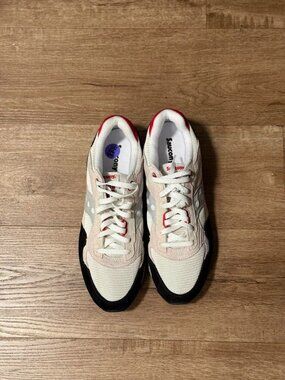 Saucony Shadow 5000 Cream Black Red - S70665-25 Size 11.5 NEW
